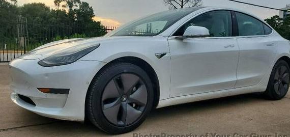 TESLA MODEL 3 2019 5YJ3E1EA6KF486503 image TESLA MODEL 3 2019 5YJ3E1EA6KF486503 image